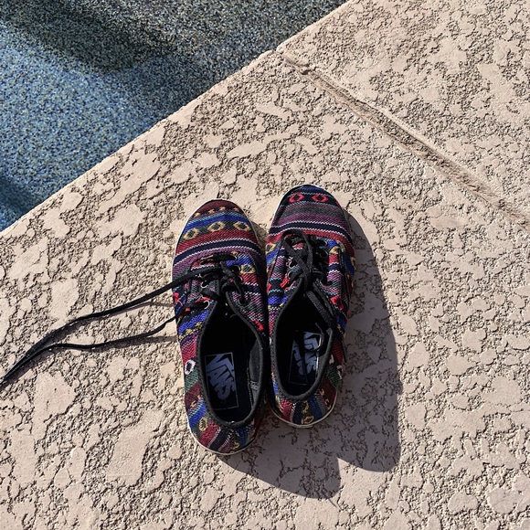 Aztec Lace-Up Vans - Picture 2 of 3